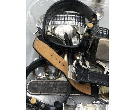 A collection of watches, jewellery and collectables to include various shirt studs, a small ornate perfume bottle pendant, a 