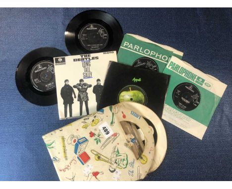 The Beatles - 20 7" single records, including Long Tall Sally EP, Magical Mystery Tour (no sleeve) (2 discs) Paperback Writer