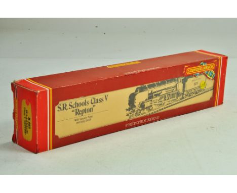 Hornby 00 Gauge Model Railway issue comprising R.683 SR Schools Class V Locomotive - Repton. Appears excellent with box. 