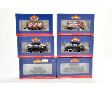 Bachmann 00 Model Railway issues comprising rolling stock wagons / tankers x 6. Appear excellent in slightly worn boxes.