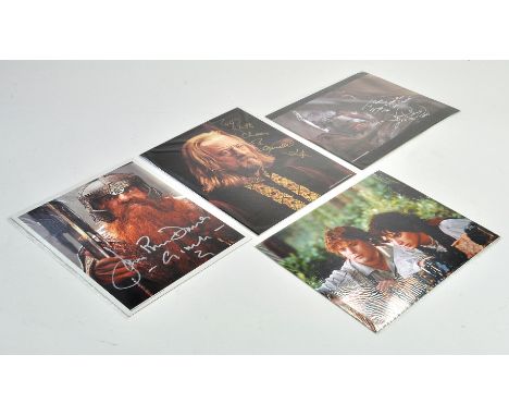Lord of the Rings LOTR collectables comprising small group of authentic autographs by cast members, Bernard Hill, John Rhys-D