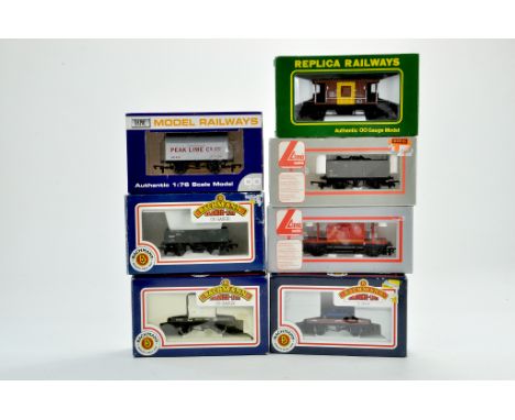 Bachmann / Dapol / Lima 00 Model Railway issues comprising rolling stock wagons x 7. Appear excellent in slightly worn boxes.