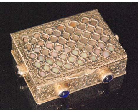 An Edwardian hallmarked silver snuff box of rectangular outline with abalone and silver overlay lattice work hinged lid, the 