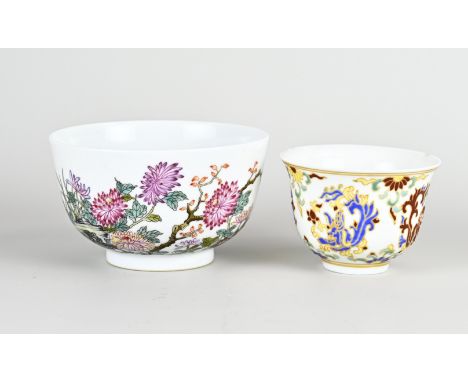 Two pieces Chinese Family Rose porcelain. Consisting of a cup with enamel painting, floral decor, with bottom mark, chip edge