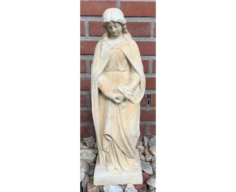 Small sandstone Mary figure. First half 20th century. Dimensions: H 45 cm. In good condition.
