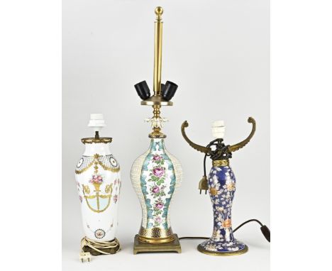 Three old porcelain lamp bases with brass. Various. 20th century. Among other things; handpainted/floral. Dimensions: H 41 - 
