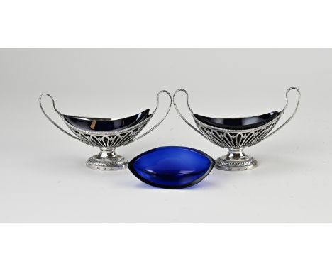 Two silver spice bowls with blue glass, empire, boat-shaped models with saw work with flowers, 2 handles with pearl rim and t