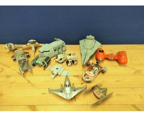 Star Wars - Group of model vehicles to include Vulture Droid, 1980 Kenner Twin Pod Cloud Car, Imperial Shuttle etc. (12) 