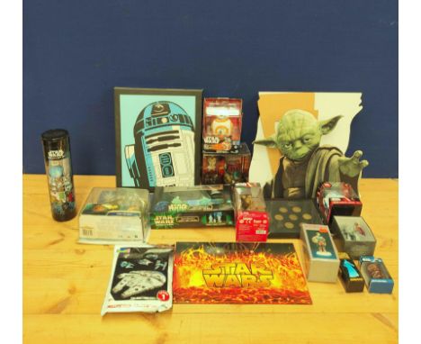 Star Wars - Large group of Star Wars collectables including 'Power Of The Force' Jedi Spirit 84058, Jabba The Hutt 84740, R2-