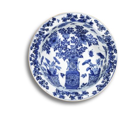 A RARE BLUE AND WHITE BASINChenghua six-character mark, Tianqi/ChongzhenThe vessel stoutly potted with rounded sides rising t