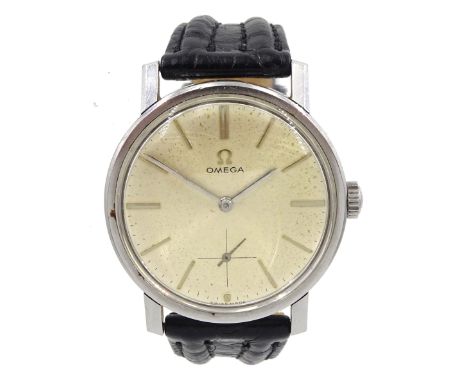 Omega gentleman's stainless steel manual wind wristwatch, Ref. 135-034, Cal. 30 T2 PC, serial No. 10372545, silvered dial wit