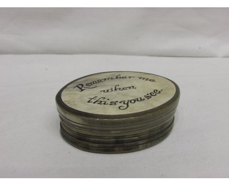 Horn trifle or snuff box, oval, top marked 'Remember me when this you see' (6cm x 4.3cm x 2cm)