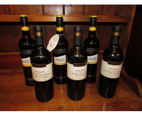 Cimarosa Australian shiraz cabernet sauvignon - 2009 (one bottle), 2010 (two bottles), each 13.5%, 75cl ; and Hardy's Voyage 