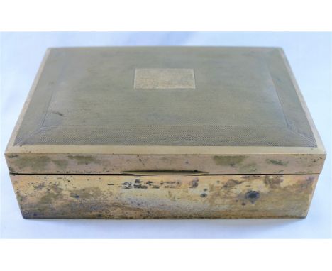 A silver cigar box, Birmingham 1934 by Deakin and Francis Ltd, the domed lid with engine turned decoration, fitted with woode