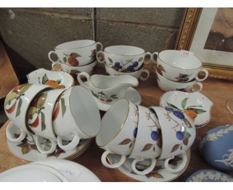 A selection of Royal Worcester 'Evesham' table ware