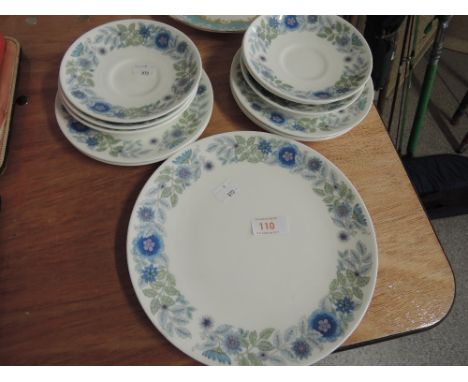 A Wedgwood 'Clementine' part tea service