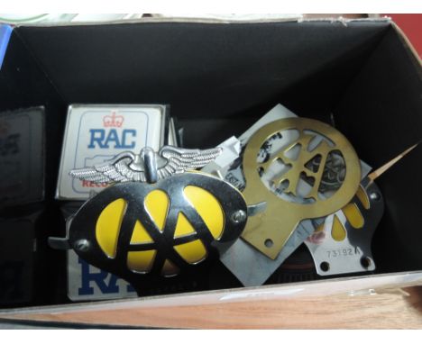 A collection of RAC badges, AA badges including brass no: 86, numbers 73192A and 3B58218