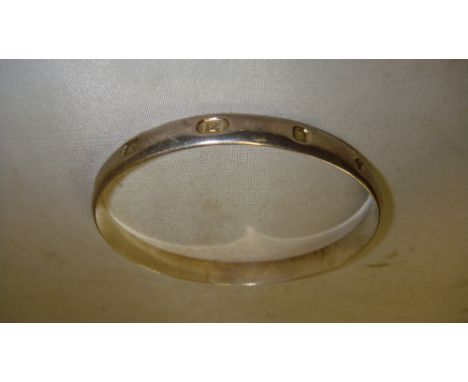 Solid silver bangle London 2000 SBV makers mark 22 g 