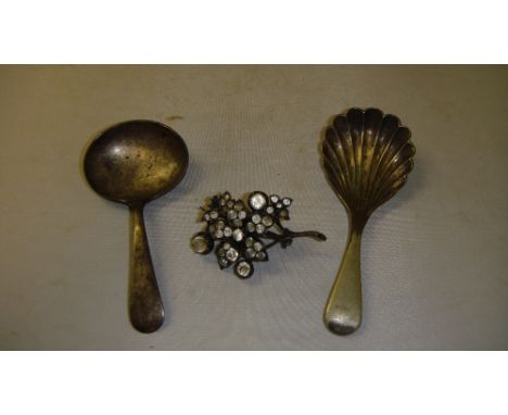 SIlver tea caddy spoon Sheffield 1902 James Dixon & Sons 17 g, & one silver plated caddy spoon & paste brooch 