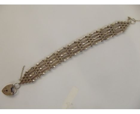 Silver gate bracelet