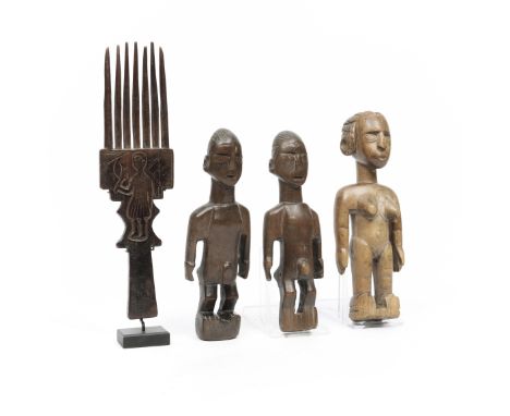 Ghana-Togo-Benin, a female twin figure, a male twin pair; herewith an Akan comb. H. 20; 19,5 and 25 cm. [4]