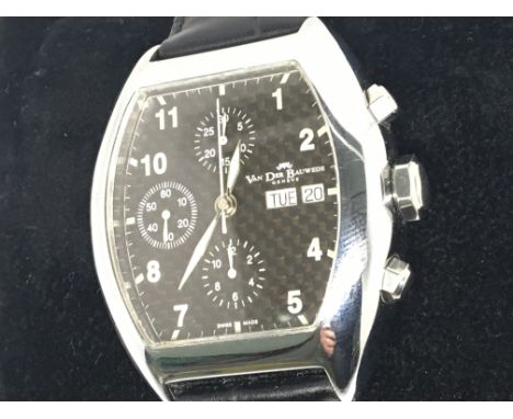 A Gents Van Der Bauwede, Churchill Magnum Cal..35 Chronometer full working order watch numbered 129. Black patterned dial day