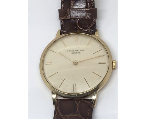 A fine quality 1960S 18ct Gold Patek Philippe Watch, The round dial with raised Gold battons, very good condition in full wor