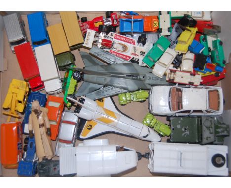 Mixed lot of assorted playworn diecast toy vehicles to include; Corgi, Matchbox etc