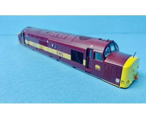 Bachmann OO Gauge Class 37 411 EWS Loco Body