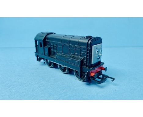 Hornby OO Gauge Thomas The Tank &amp; Friends DEVIOUS DIESEL Engine Unboxed