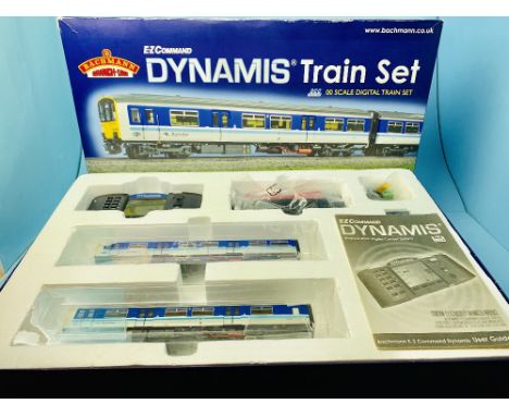 Bachmann OO Gauge 30-046 Dynamis Digital Train Set Boxed Set includes Class 150/1 2 Car DMU Sprinter !
