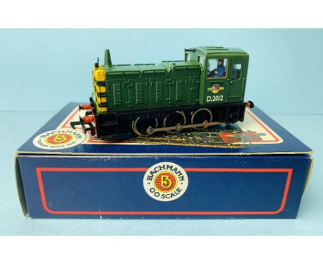 Bachmann 31-351 OO Gauge Class 03 BR Green Loco Boxed