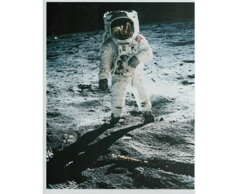 Space. Apollo II Collection. Buzz Aldrin Signed Star Gaze Hawaii Brochure. 10 x 8 inch colour photo showing Aldrin on the Moo