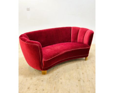 A Danish 1920s walnut framed Art Deco sofa upholstered in velvet (h.69cm x l.173cm x w.88cm