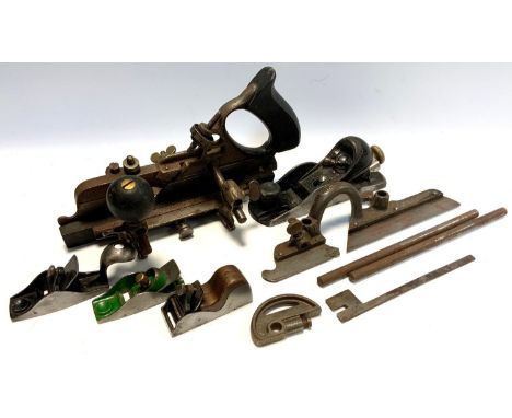 Tools - A Stanley Sweet Heart No.45 plough plane; an unnamed beech handled Chariot plane, others (5) 