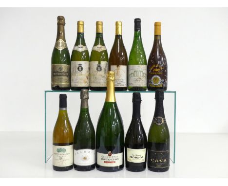 1 bt Monmousseau Touraine Blanc de Blancs Brut Vintage  1988 bs, sl torn label 2 bts Vouvray Moelleux Clos Baudoin 1990 i.n, 