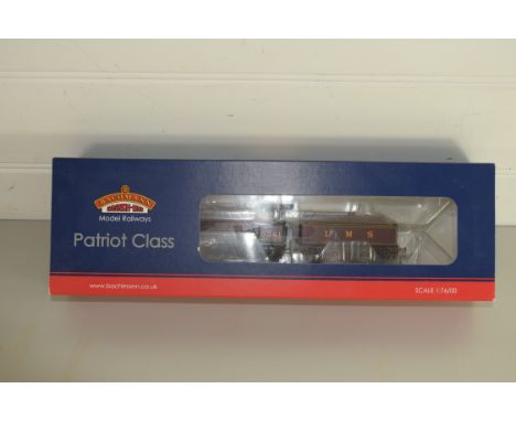 Boxed Bachmann 00 gauge 31-212 Patriot "Duke of Sutherland" LMS crimson No 5541 locomotive