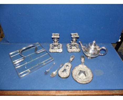 A small quantity of Epns to include: a Mappin & Webb epns and glass cake tray, a pair of candlesticks, hairbrush, etc.