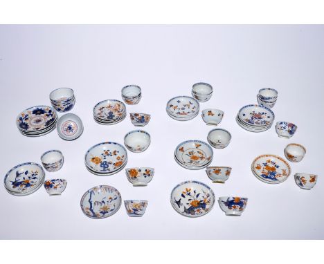 Twenty-six Chinese Imari-style cups and saucers, Kangxi/Qianlong  Dia.: 12,5 cm (the largest saucer) Dia.: 8,5 cm - H.: 4,5 c