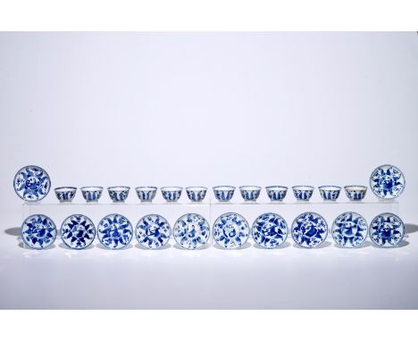 Twelve Chinese blue and white cups and saucers with long Eliza, Kangxi  Dia.: 10 cm (the saucers)Dia.: 6,5 cm - H.: 3,5 cm (t