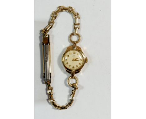 A 9 carat gold Tudor Rolex ladies wrist watch with gold plated strap 