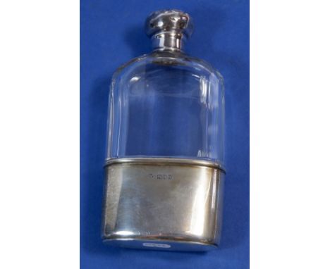 An Edwardian glass and silver spirit flask, London 1918 