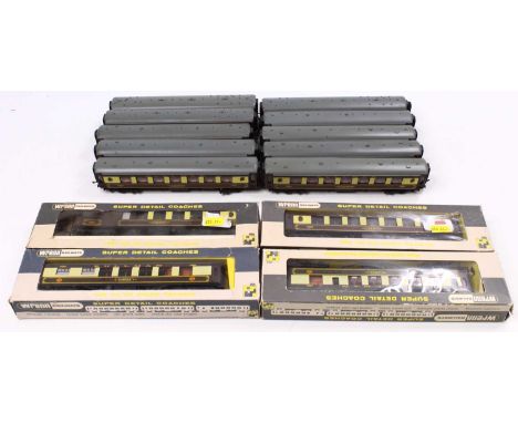 Fourteen Wrenn Pullman coaches, brown &amp; cream: W6001 Car 73, brown tables; W6000 Car 77, brown tables; W6002 Carina, whit