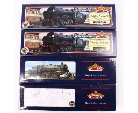 Four Bachmann Branch-Line locos: 32-050 class 42 ‘Warship’ diesel D817 ‘Foxhound’ BR maroon; 31-106A Standard 4MT 4-6-0 No.75