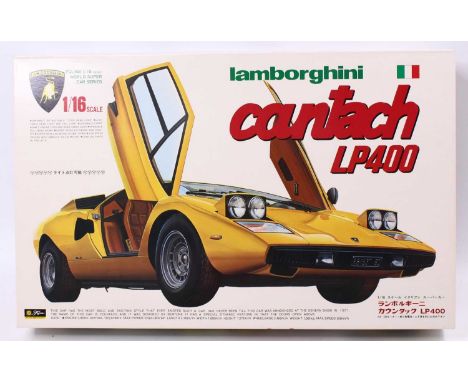 FUJIMI 1.16 scale, World Super Car Series, RC101 Lamborghini Countach LP400 inc Full detail engine/chassis/interior over 300 