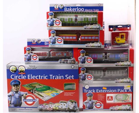 Bachmann OO Gauge Underground Ernie boxed group to include; Track extension pack A, Ernie 1 Inspection Vehicle, Circle Electr