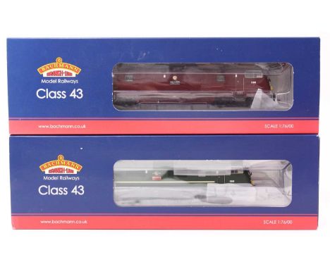 Two Bachmann Branch-line class 43 ‘Warship’ diesel locos, 21 DCC: 32-065 D865 ‘Zealous’ BR maroon with yellow panel; 32-066 D