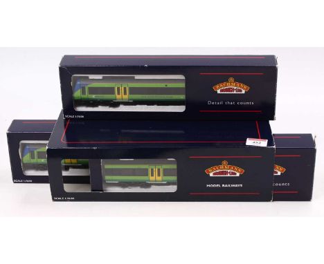 32-460 Bachmann Branch-line class 170/5 Turbostar 3-car DMU ‘Central Trains’ set. (NM) (BNM)