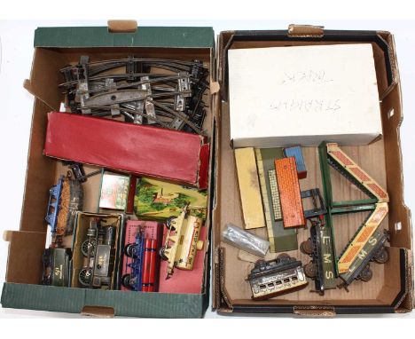Collection of various 0 gauge vintage trains to include a boxed SR Clockwork 950A 0-4-0 Tank locomotive, with various 0 gauge