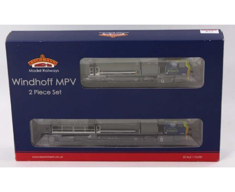 31-577 Bachmann Branch-line Windhoff MPV Rail Track, 2-piece set 21 DCC, engine has Zen Decoder fitted (NM) (BNM)